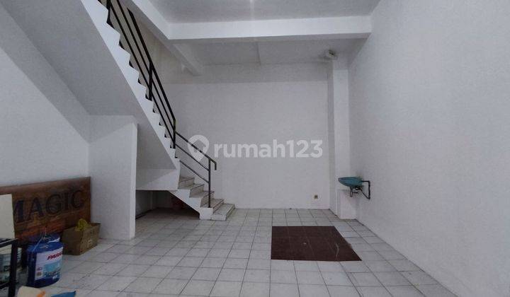 Lokasi Strategis Dekat Upn Sewa Cepat Ruko 3 Lantai Purimas 2