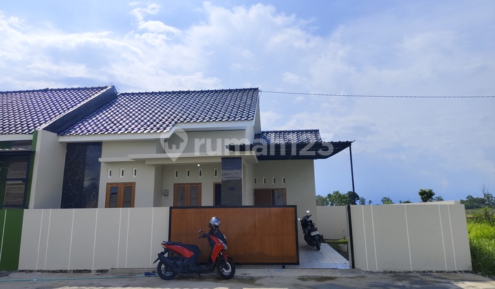 Rumah Modern Donohudan Dekat Colomadu Ke Bandara Dan Tol