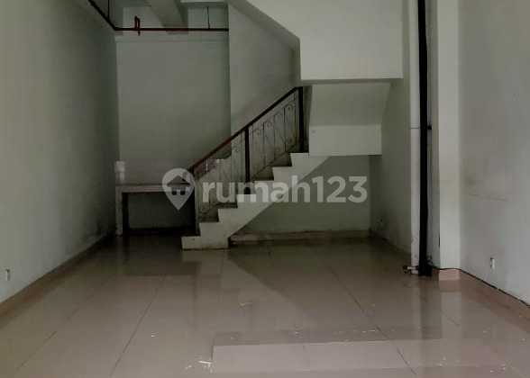 Ruko Waterplace Tower B Ready to Occupy Near Pakuwon Mall PTC West Surabaya School 2