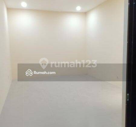 Dijual Rumah Minimalis di Bukit Palma Surabaya  2