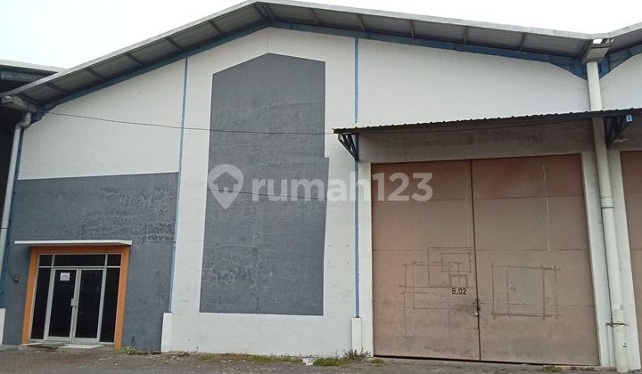 Gudang Kepatihan Industri Menganti Gresik Jawa Timur Gudang Kepatihan Industri Menganti Gresik Jawa Timur