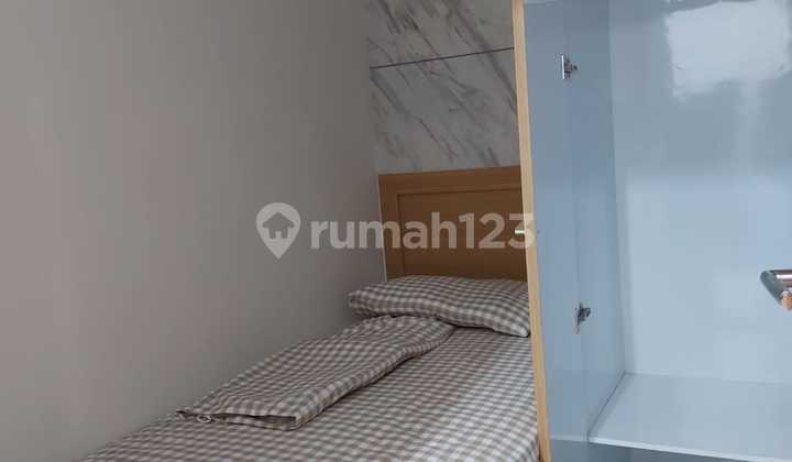 Ready-to-Occupy Peak CBD Apartment, West Surabaya