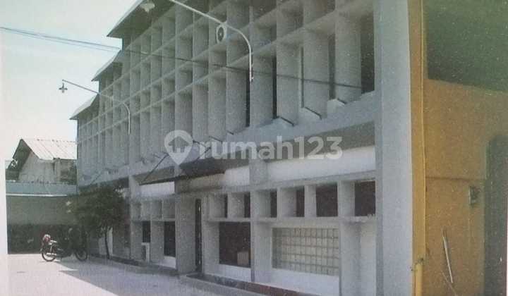 Warehouse and Office on Raya Kenjeran Warehouse and Office on Raya Kenjeran