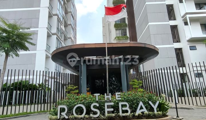Rosebay Graha Family Apartment West Surabaya