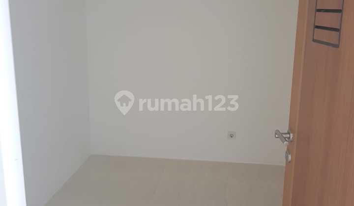 Puncak Bukit Golf Apartment West Surabaya