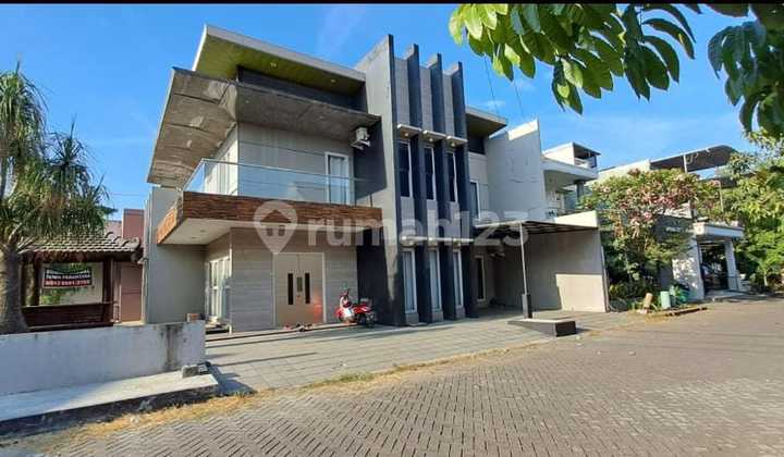 Siap Huni, 2 Lantai, SHM, Full Furnished Siap Huni, 2 Lantai, SHM, Full Furnished