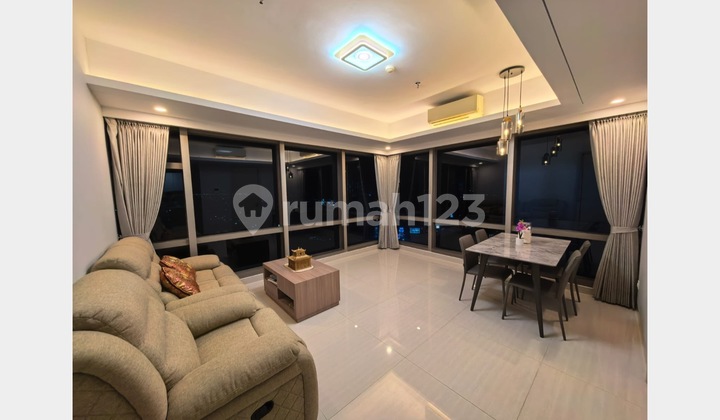 La Riz Mansion Apartment with Private Lift and City View for Sale La Riz Mansion Apartment with Private Lift and City View for Sale