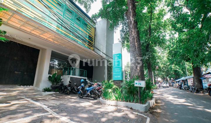 Dijual Hotel Aktif di Bandung Kota, SHM, Siap Beroperasi, Rp 36M Dijual Hotel Aktif di Bandung Kota, SHM, Siap Beroperasi, Rp 36M
