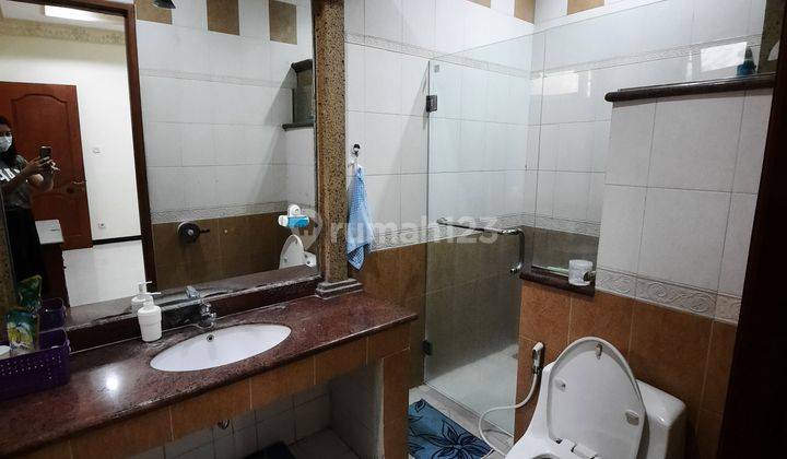 Rumah Murah Siap Huni Villa Valensia Pakuwon Dekat Pakuwon Mall 10