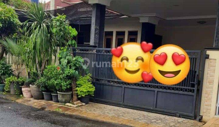 Dijual Rumah Dua Lantai Bagus Graha Raya Bintaro Dekat Alam Sutera 1