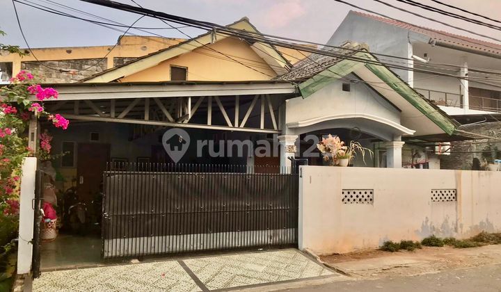 Rumah Bangunan Lama Di Ciater Permai Tangerang Selatan 