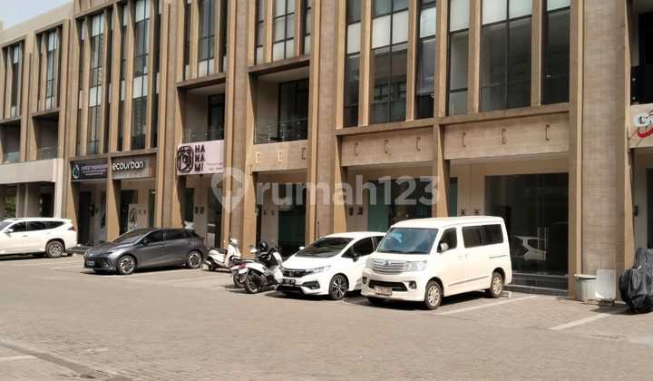 For Sale Strategic Shop House in Front of ICE BSD