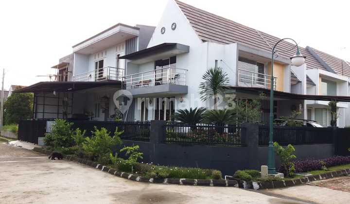 Elite House at Rancamaya Golf Estate Bogor 2