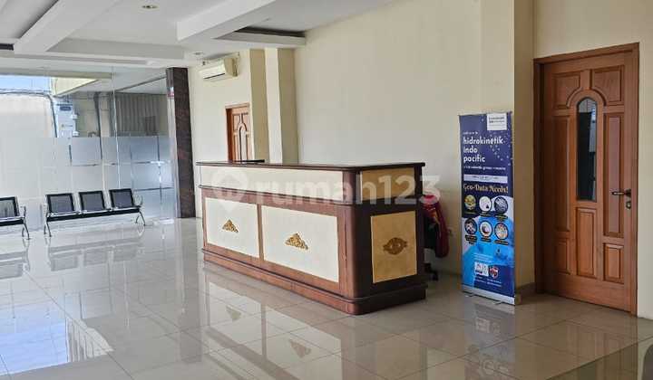 Di Jual Gedung Kantor Pinggir Jalan Jombang,Pondok Aren Dekat Sekolahnter Nasional
