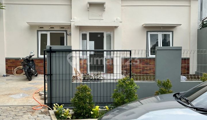 Rumah di Tangerang Selatan Graha Bintaro Vaza Living