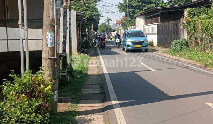 Large Good House Strategically Located by Ciater Main Road, South Tangerang 2