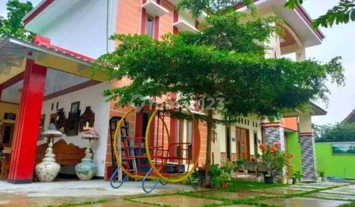 Rumah 2 Lantai Furnished SHM Nguter Sukoharjo Jawa Tengah 1