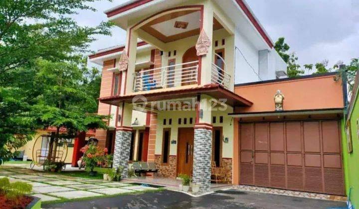 Rumah 2 Lantai Furnished SHM Nguter Sukoharjo Jawa Tengah 2