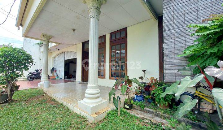 Rumah Rapi Terawat Lokasi Strategis Dalam Komplek Di Tendean 1