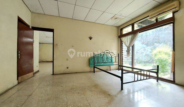 Rumah Rapi Terawat Lokasi Strategis Dalam Komplek Di Tendean 4