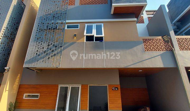 Rumah Baru Ada Rooftop Dan Jacuzi Cocok Untuk Keluarga Muda Lokasi Jagakarsa Jaksel 1