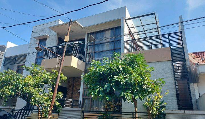 Rumah Disewakan Siap Huni Di Cinere Blok A Depan Cinere Mall Strategis Lingkungan Nyaman 1