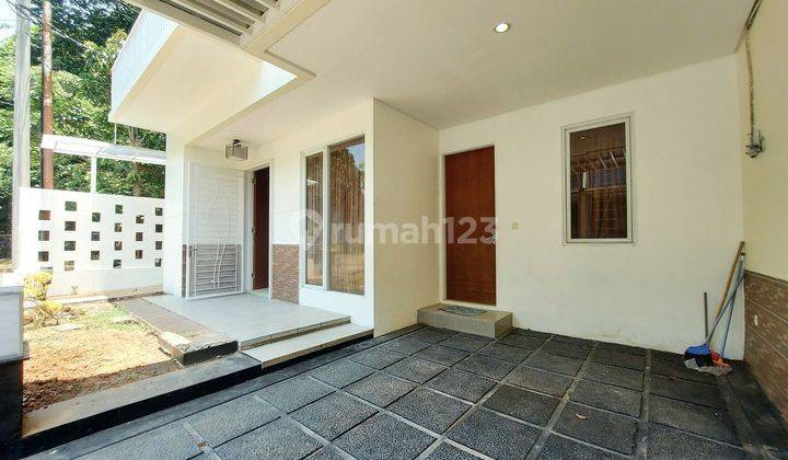 Rumah Hook Ada Kamar Bawah Dijual Cepat Harga 2 Milyaran Fasum Lap Basket Gym Dekat Toll Brigif Cinere 2