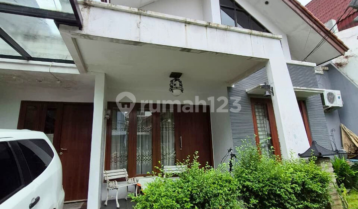 Best Price Semi-Furnished House Facing South Lebak Bulus