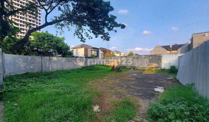 tampak depan tanah siap bangun komplek admiralty