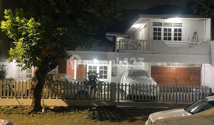 Rumah Taman Kedoya Baru Jakarta Barat