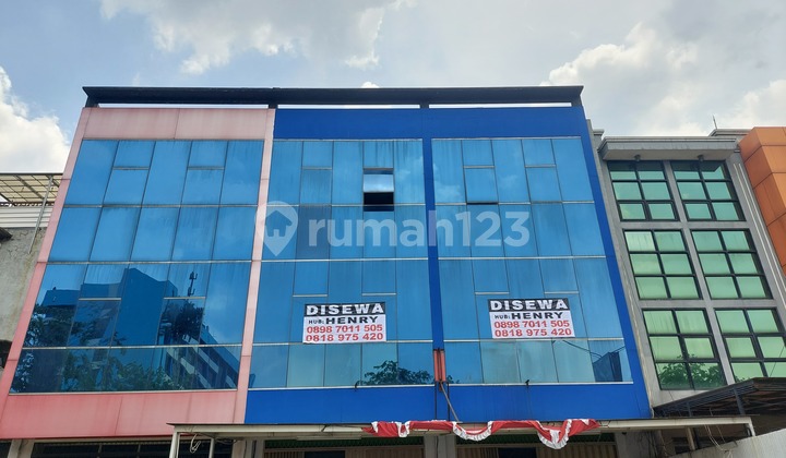 Ruko Otista Raya Jalan Utama Lokasi Bagus Pusat Bisnis dan Perkantoran Transportasi Bagus Parkir Luas Ruko Otista Raya Jalan Utama Lokasi Bagus Pusat Bisnis dan Perkantoran Transportasi Bagus Parkir Luas