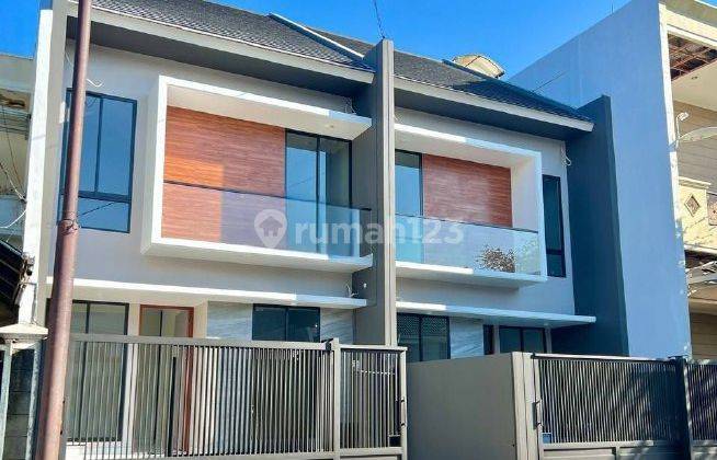 RUMAH BARU, SIAP HUNI, MODERN MINIMALIS, KERTAJAYA INDAH TENGAH, 1