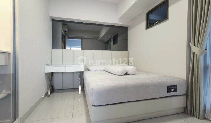 Apartemen Lariz Mansion, 2 Bedroom Private Lift, Pakuwon Mall 2