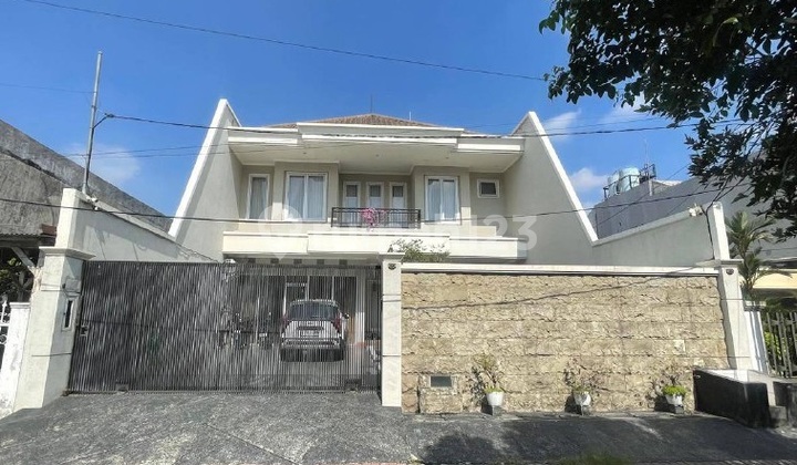 Rumah Di Simpang Darmo Permai Utara Surabaya Bagus 2 Lantai  2