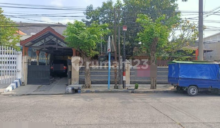 House In Raya Kupang Baru Surabaya Strategic Location Comfortable House In Raya Kupang Baru Surabaya Strategic Location Comfortable