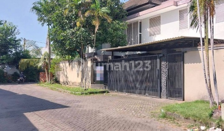RUMAH MEWAH MINIMALIS DI TENGGILIS PERMAI STRATEGIS SURABAYA  2
