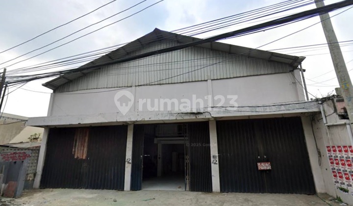 Warehouse on Manukan Kulon Main Road, Surabaya, Strategic and Affordable