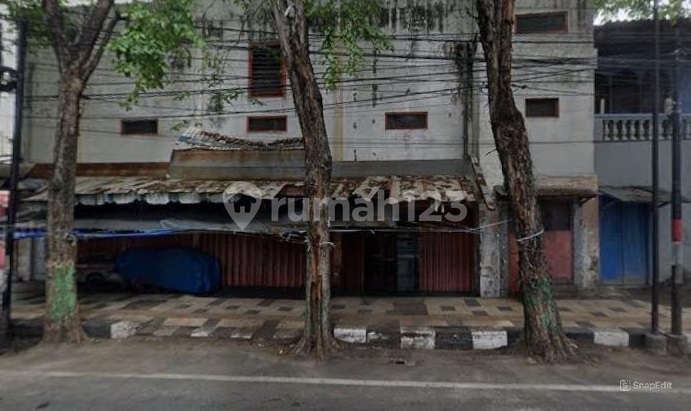 Shop House at Zero Panglima Sudirman Street Tuban Strategic Location Affordable 2