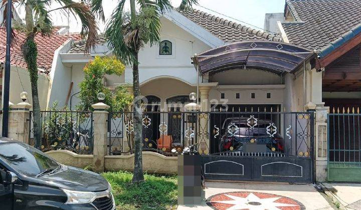 Rumah Bagus Strategis Kawasan Elite Perum Araya Malang  1