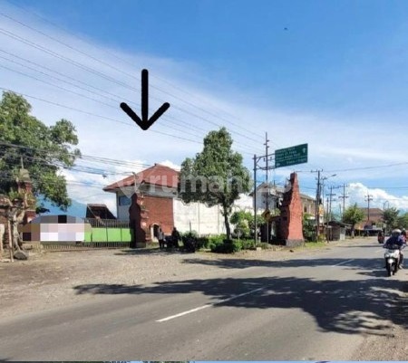 Kavling Dan Lahan Parkir Di Raya Awang Mojokerto Strategis Murah