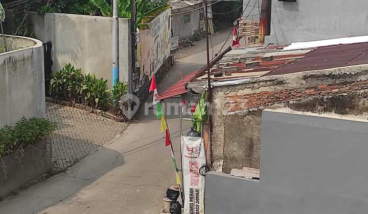 Rumah Classic Jatiwaringin Strategis Bisa Kpr SHM Bagus