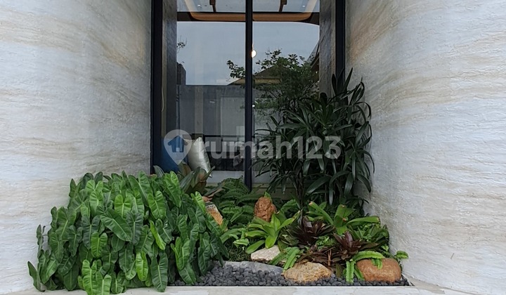 Rumah Bagus di Graha Famili, Baru Gress 2