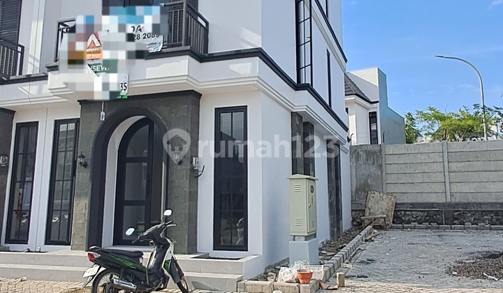 Ruko Baru Gress di Dian Istana, Posisi Hook, Parkir Luas