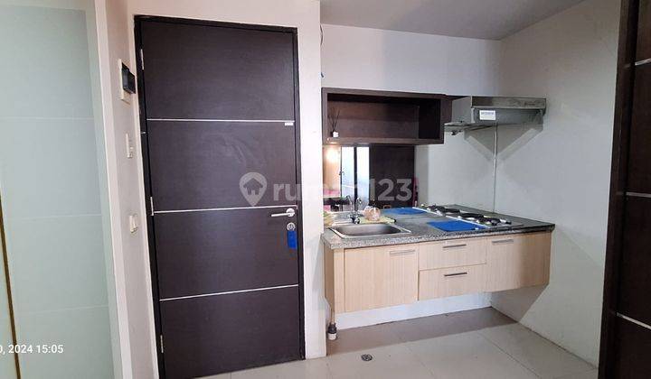 Apartemen The Square, Posisi Depan Persis Universitas Petra 2