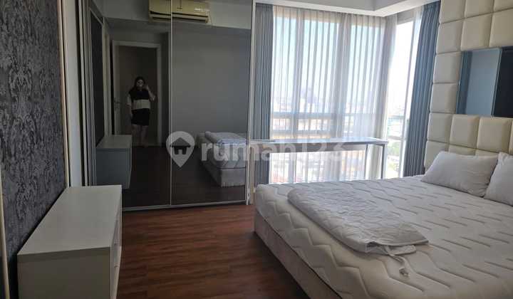 APARTEMEN TRILLIUM, FULL FURNISH, SIAP HUNI 2