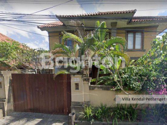 VILLA KENDAL DI PETITENGET BALI 1