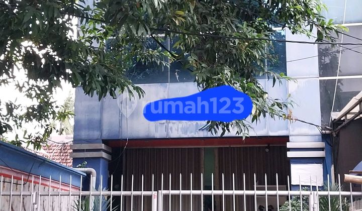 Shop House in a Good Area of East Jakarta Shop House in a Good Area of East Jakarta