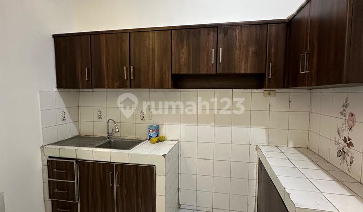 2-Story House Price Below NJOP in East Jakarta