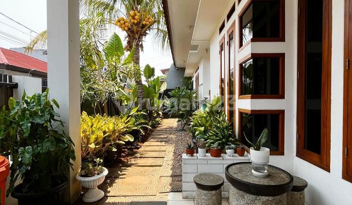 Beautiful House In an East Jakarta Complex