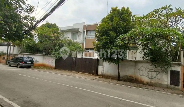 Rumah Mewah 2 Lantai Di Jakarta 1